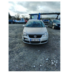 Pretensionneur de ceinture avant droit VOLKSWAGEN POLO 4
