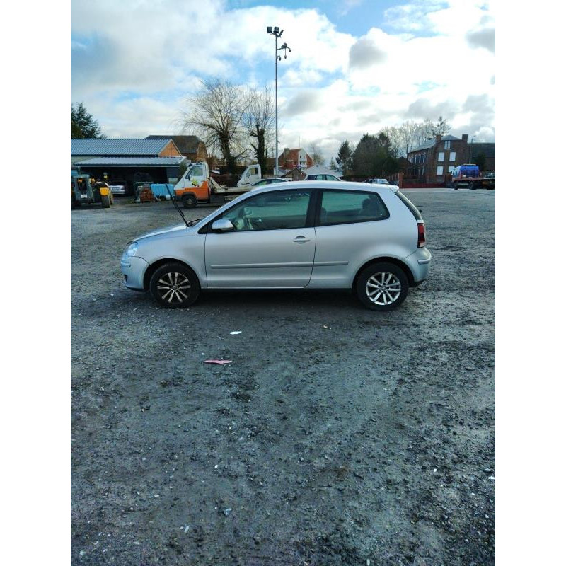 Pretensionneur de ceinture avant droit VOLKSWAGEN POLO 4 Photo n°12