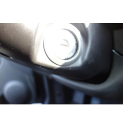Fermeture de capot HYUNDAI PONY 3