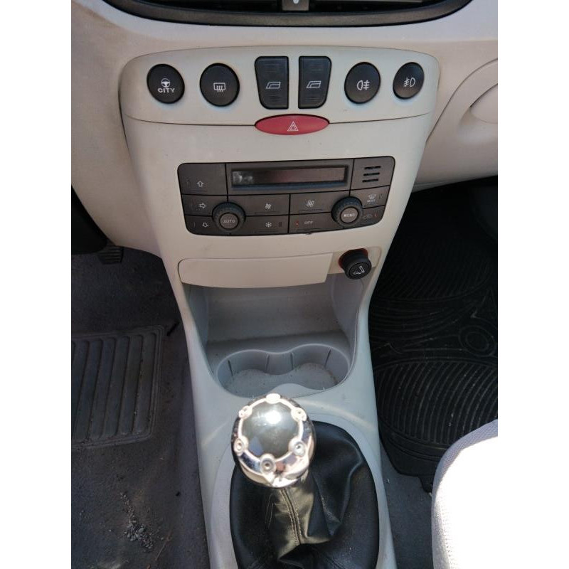 Porte avant gauche FIAT PUNTO 2 Photo n°12