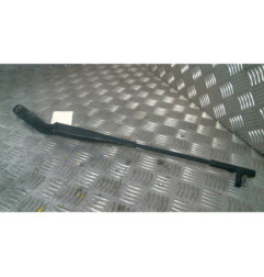 Bras essuie glace avant droit VOLKSWAGEN POLO 4