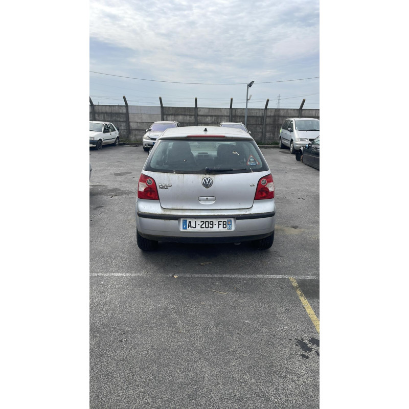 Volant VOLKSWAGEN POLO 4 Photo n°11
