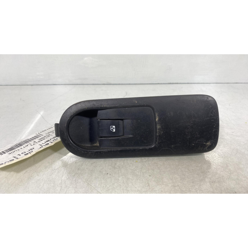 Interrupteur de leve vitre avant droit RENAULT SCENIC 2 Photo n°1