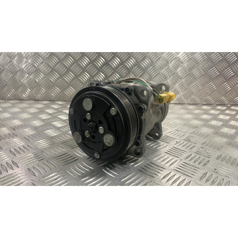Compresseur clim CITROEN XSARA PICASSO Photo n°3