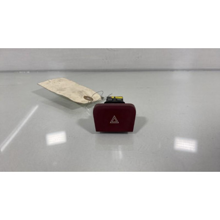 Bouton de warning CITROEN C4 PICASSO 1 Photo n°1