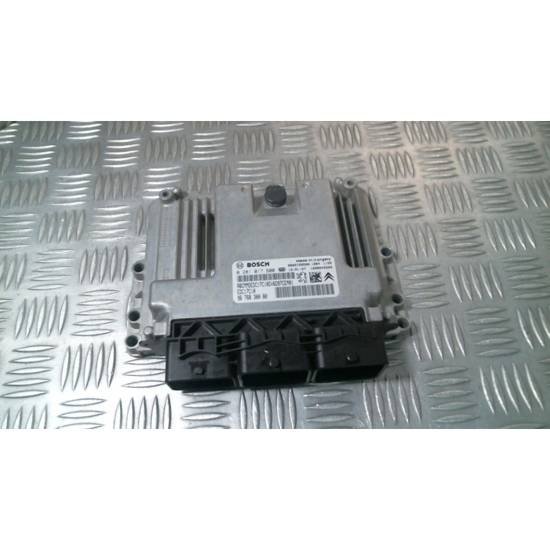 Calculateur moteur CITROEN BERLINGO 2 Photo n°2