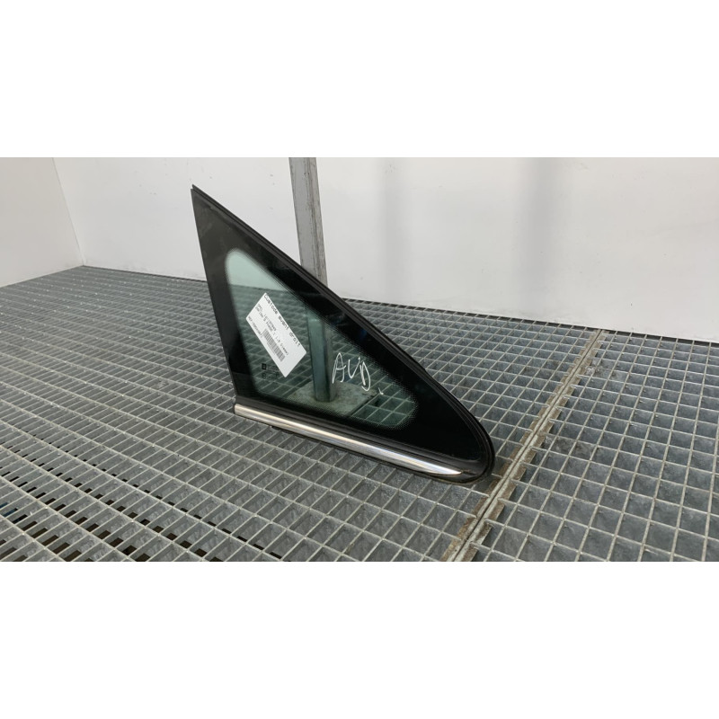 Custode avant droit OPEL ZAFIRA B Photo n°3