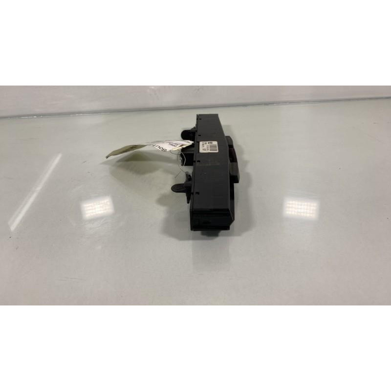 Bouton de warning OPEL ZAFIRA B Photo n°3