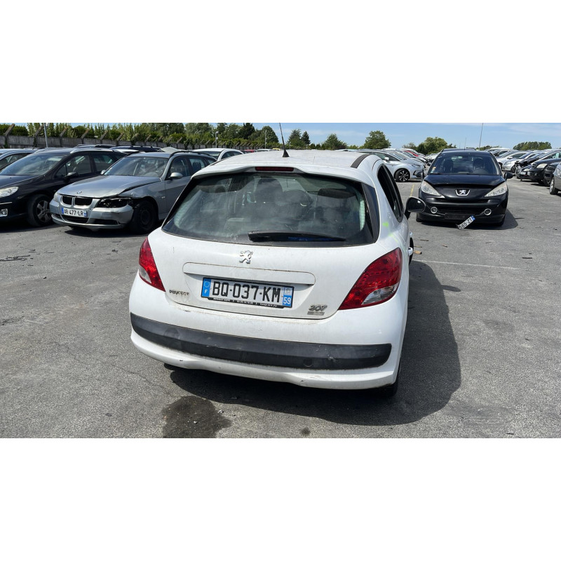 Pretensionneur de ceinture avant droit PEUGEOT 207 Photo n°10