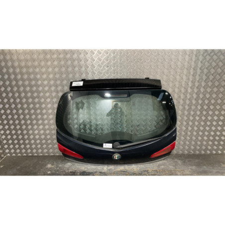 Malle/Hayon arriere ALFA ROMEO 147 Photo n°1