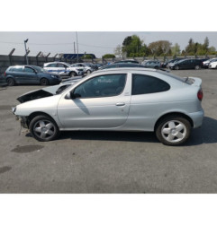 Malle/Hayon arriere RENAULT MEGANE 1