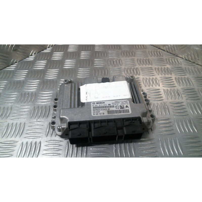 Calculateur moteur PEUGEOT 308 1 Photo n°1
