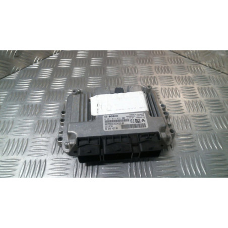 Calculateur moteur PEUGEOT 308 1 Photo n°1