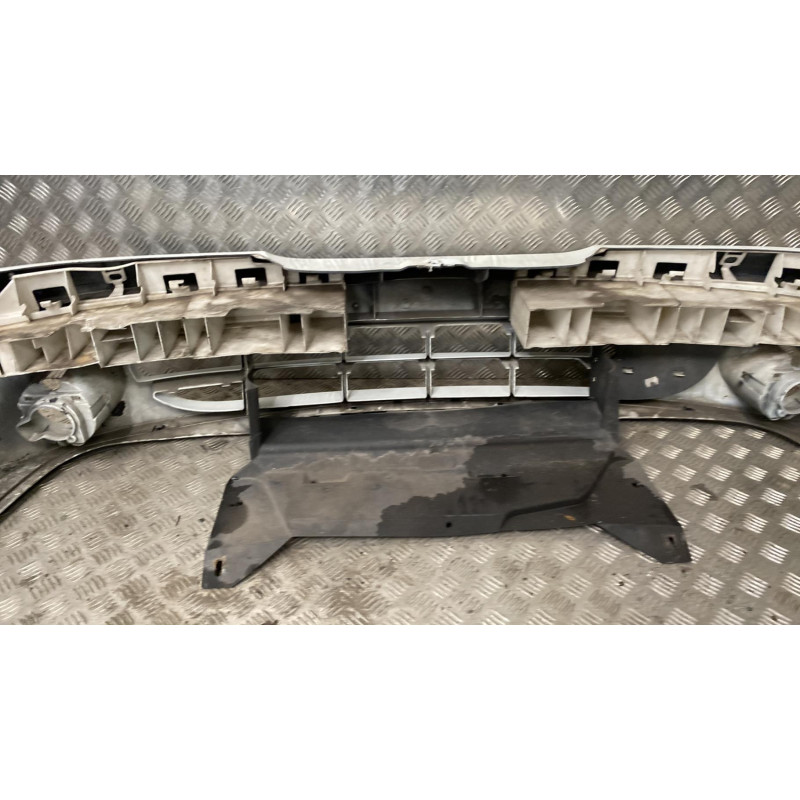 Pare choc avant RENAULT MEGANE 1 Photo n°3