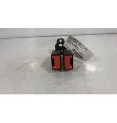 Attache ceinture arriere droit FORD MONDEO 3
