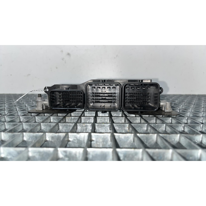 Calculateur moteur CITROEN C4 2 Photo n°1
