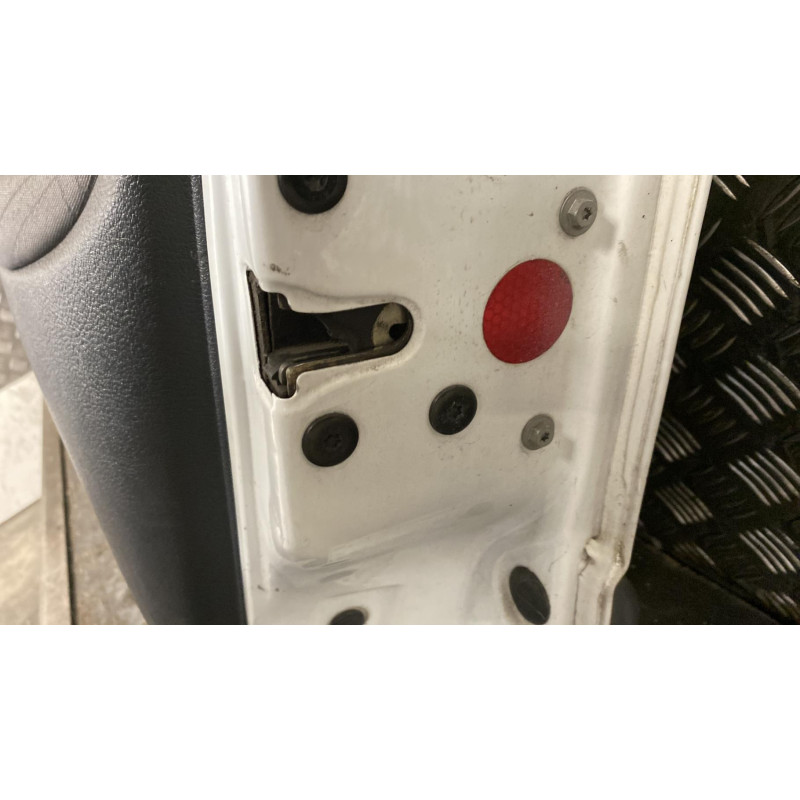 Porte avant droit RENAULT CLIO 2 Photo n°1
