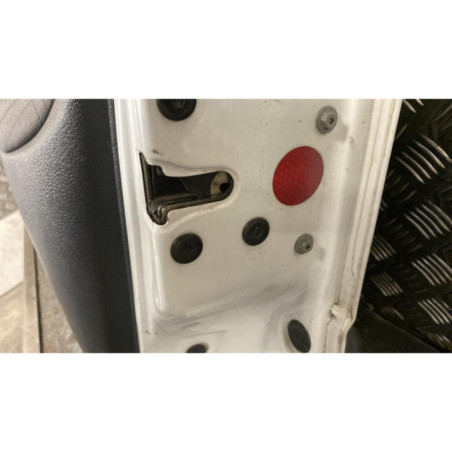 Porte avant droit RENAULT CLIO 2 Photo n°1