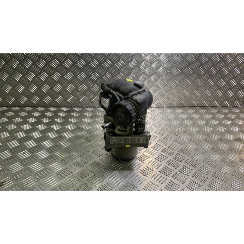 Pompe de direction PEUGEOT 508 1 Photo n°4