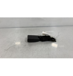 Attache ceinture arriere droit OPEL ZAFIRA A