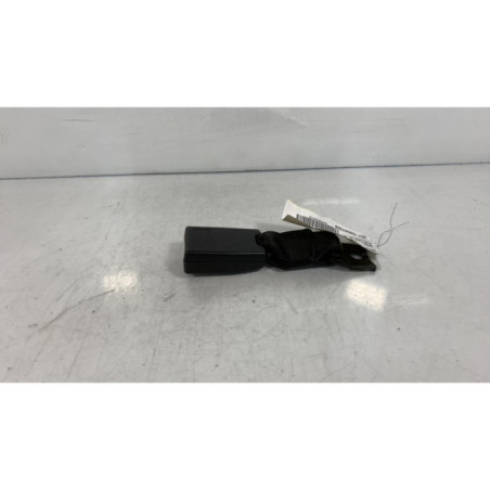 Attache ceinture arriere droit OPEL ZAFIRA A
