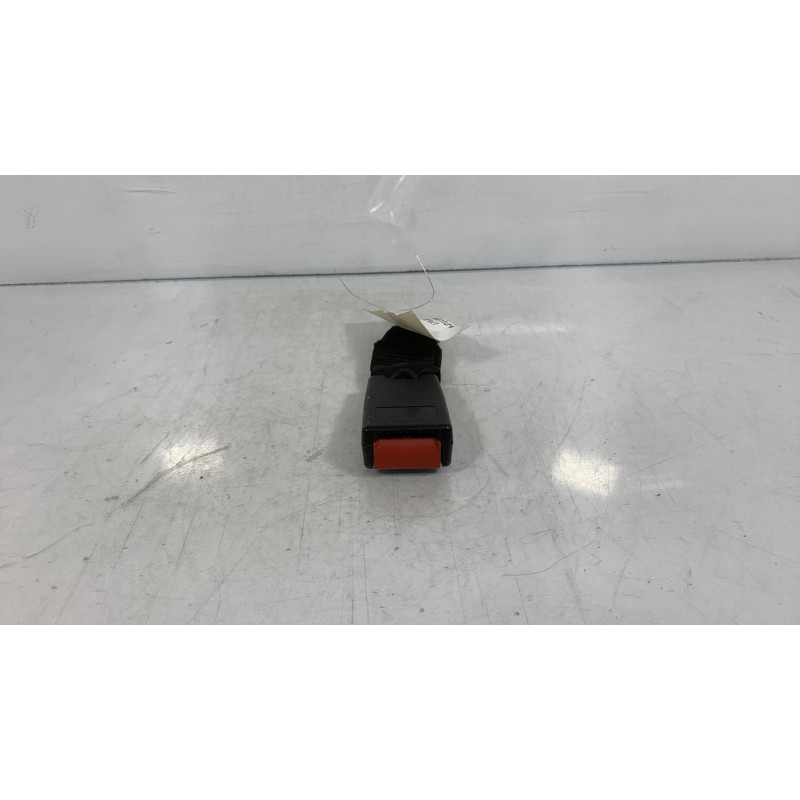 Attache ceinture arriere droit OPEL ZAFIRA A Photo n°3
