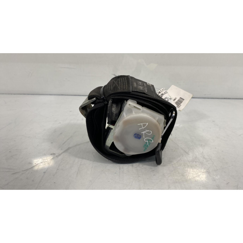 Ceinture arriere gauche OPEL ZAFIRA A Photo n°1