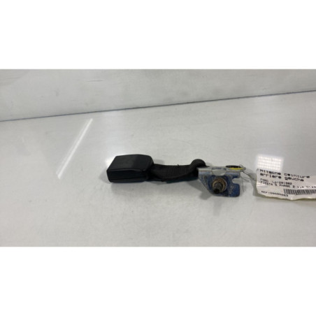 Attache ceinture arriere gauche FORD FIESTA 5 Photo n°1