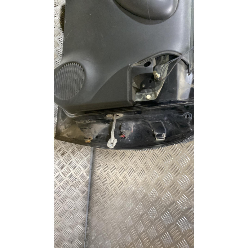 Porte avant gauche OPEL CORSA C Photo n°1