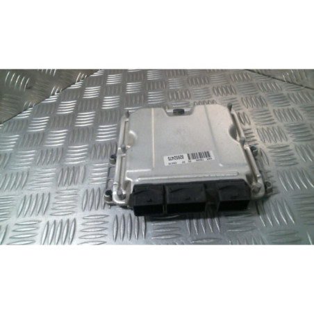 Calculateur moteur PEUGEOT 307 Photo n°1