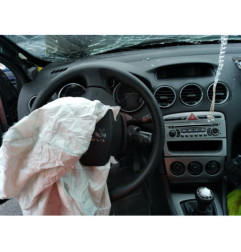 Calculateur moteur PEUGEOT 308 1