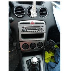 Calculateur moteur PEUGEOT 308 1