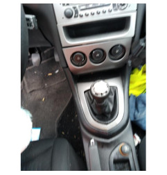 Calculateur moteur PEUGEOT 308 1