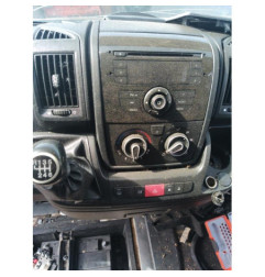 Serrure avant droit PEUGEOT BOXER 3