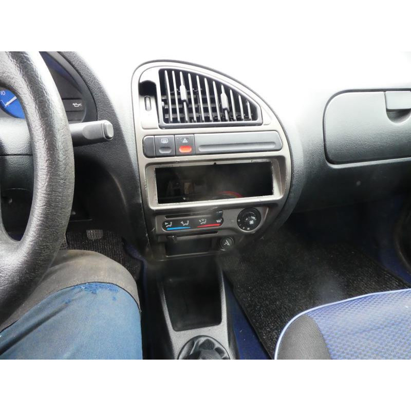 Calculateur moteur CITROEN SAXO Photo n°12