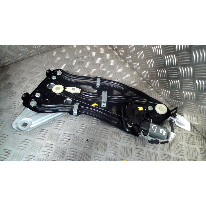 Leve vitre electrique arriere droit PEUGEOT 207 Photo n°2