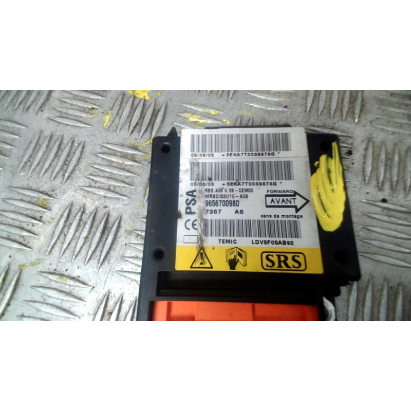 Boitier air bag PEUGEOT 1007 Photo n°2