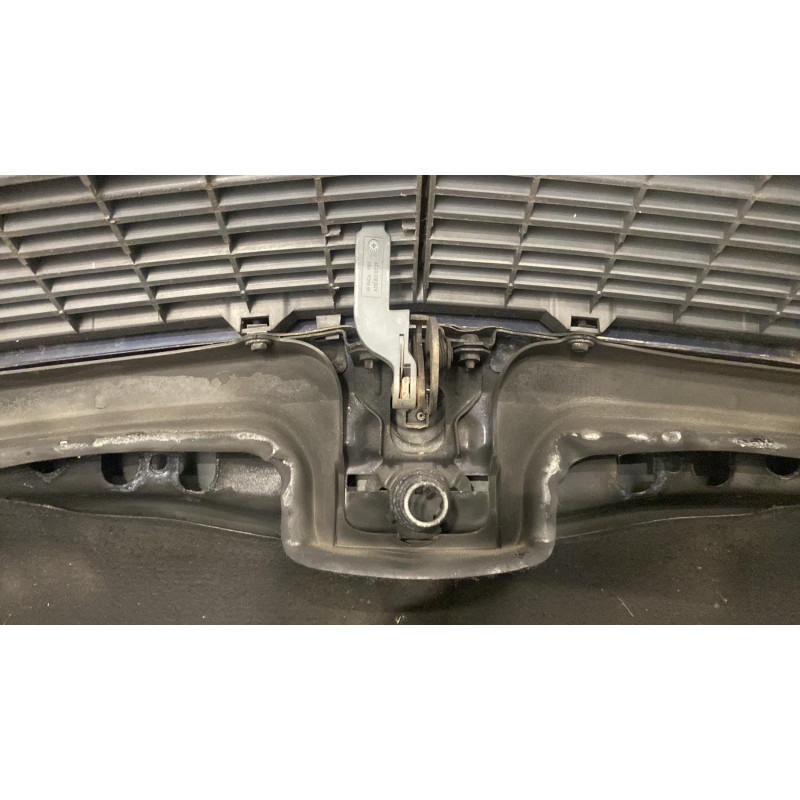 Capot MERCEDES CLASSE E 210 Photo n°3