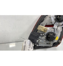 Feu arriere secondaire gauche (feux) MERCEDES CLASSE E 210