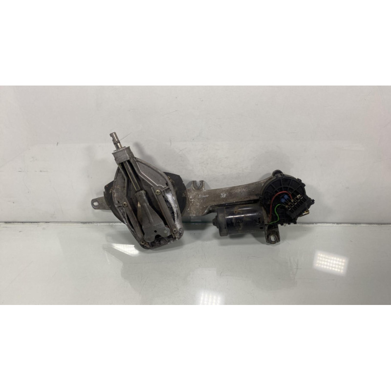 Moteur essuie glace avant MERCEDES CLASSE E 210 Photo n°3