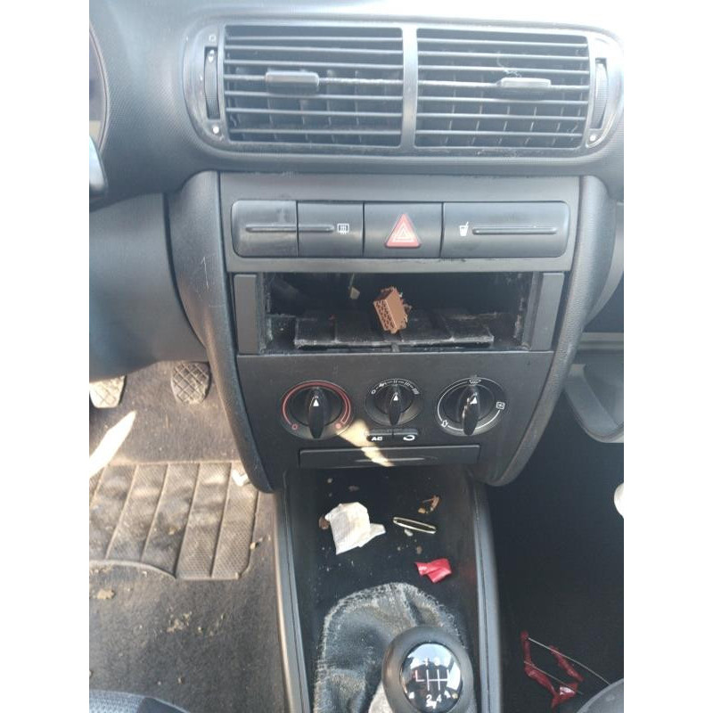 Porte avant gauche SEAT TOLEDO 2 Photo n°8