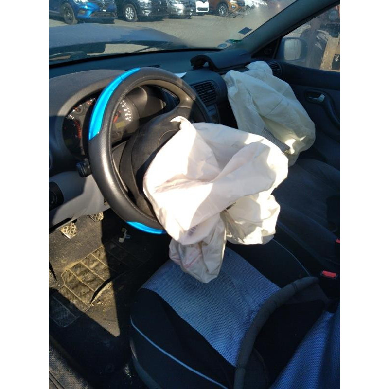 Porte avant gauche SEAT TOLEDO 2 Photo n°12