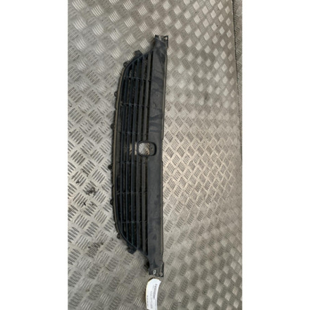 Calandre RENAULT GRAND ESPACE 3 Photo n°1