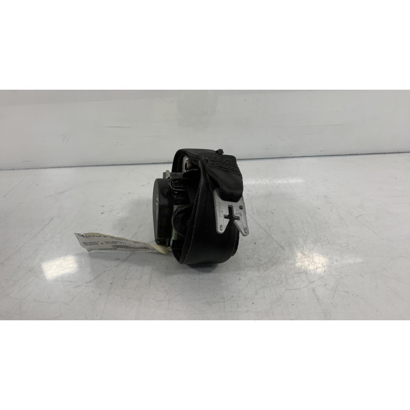 Pretensionneur de ceinture avant gauche RENAULT MEGANE 3 Photo n°1