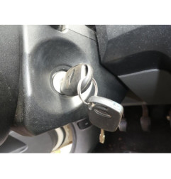 Porte avant gauche FORD FIESTA 5
