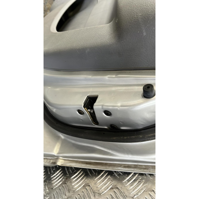 Porte avant droit KIA CARENS 2 Photo n°5