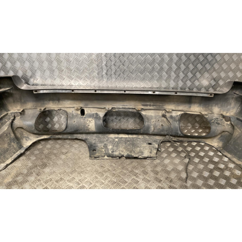 Pare choc arriere BMW X5 E53 Photo n°2
