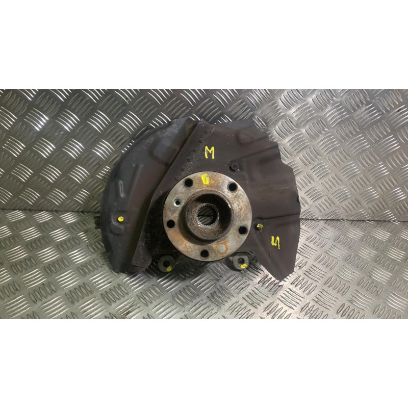 Pivot de moyeu avant droit BMW X5 E53 Photo n°1