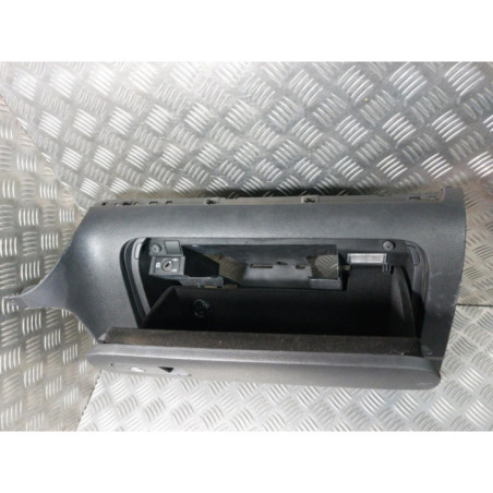 Boite a gants VOLKSWAGEN GOLF 6