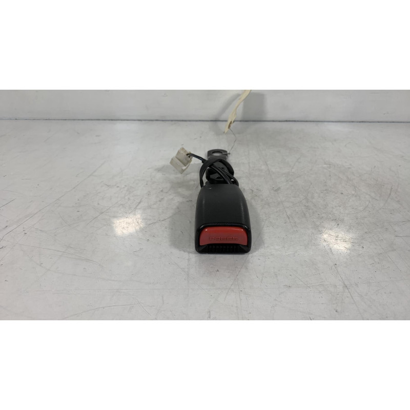 Attache ceinture avant droit SSANGYONG ACTYON 1 Photo n°3
